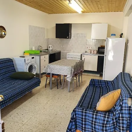 Lofos 2 Appartement Lachi